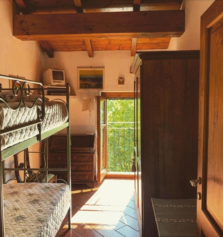 Agriturismo i Gessi Calvignano Esterno foto